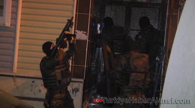 İstanbul'da Terör Örgütü Operasyonu