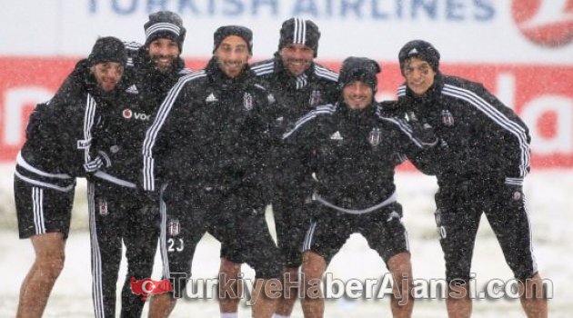 Kar, Beşiktaş'ın Peşini Bırakmıyor!