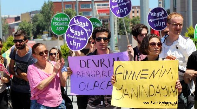 LGBTİ'lerden Suç Duyurusu