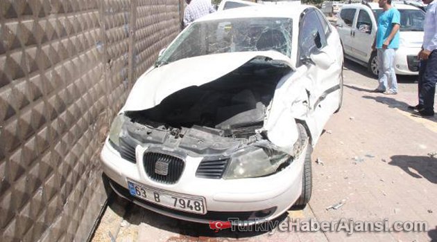 Kontrolden Çıkan Kamyon Dehşet Saçtı!