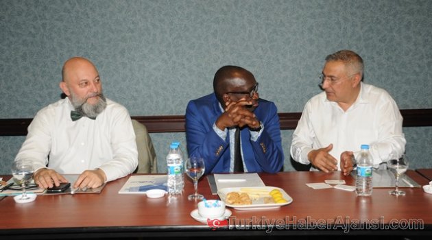 Türk Yatırımcıları Mali'ye Davet Etti