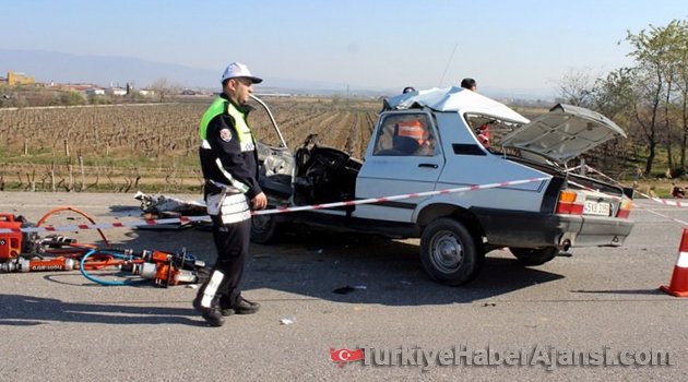 Manisa'da Feci Kaza! Ölü ve Yaralılar Var