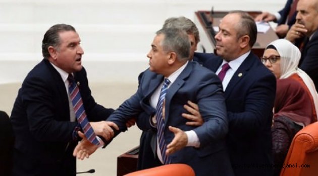 Meclis'te AK Parti-CHP Gerginliği