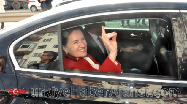 Meral Akşener: 'MHP İktidara Yürüyecektir'