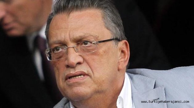 Mesut Yılmaz Geri mi Dönüyor?