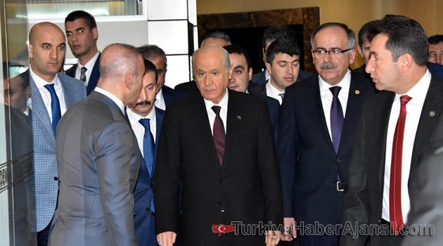 MHP'nin 'Referandum Toplantısı' Başladı!