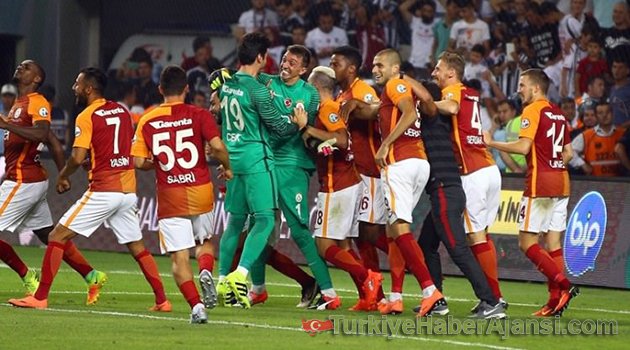 Muslera Maç Sonu Açıklamalarda Bulundu