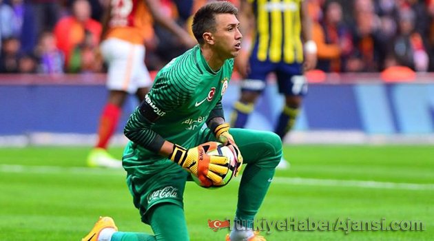 Muslera'dan Taraftarlara Müjde!