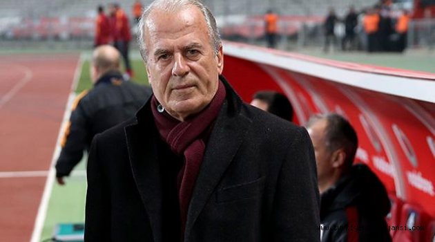 Mustafa Denizli'den Hakeme Sert Tepki