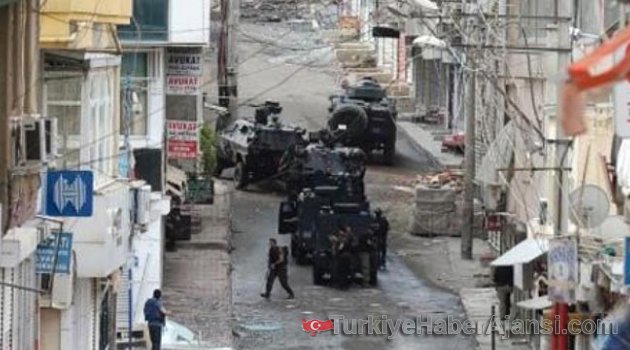 Nusaybin'de Operasyon Yapılan Binada Patlama