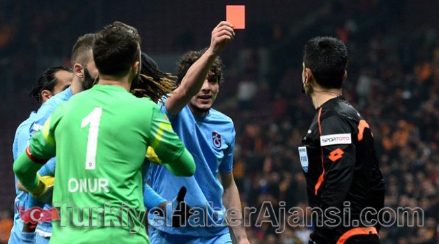 Olay Hakeme Tarihi Ceza!
