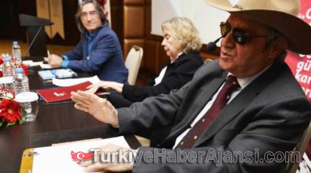 Parmaklarıyla Gören Adam