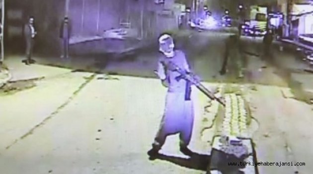 PKK'lılar Otobüse Ateş Açıp Molotof Attı