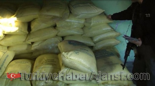 PKK'ya Ağır Darbe! 3 Ton Ele Geçirildi