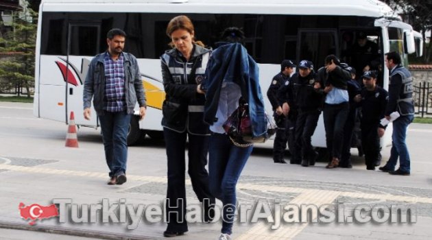 Polisin Arsasını Satmaya Çalıştılar