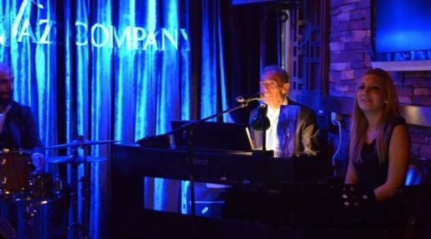 Raba Di Babba Jazz Company’de