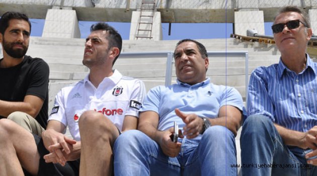 Rhodolfo, Vodafone Arena'da