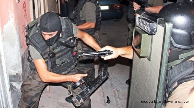 Şanlıurfa'da Polisten Polise Baskın!