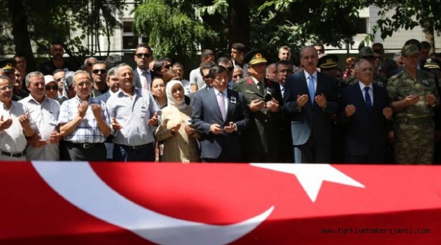 Şehide Ağlatan Tören