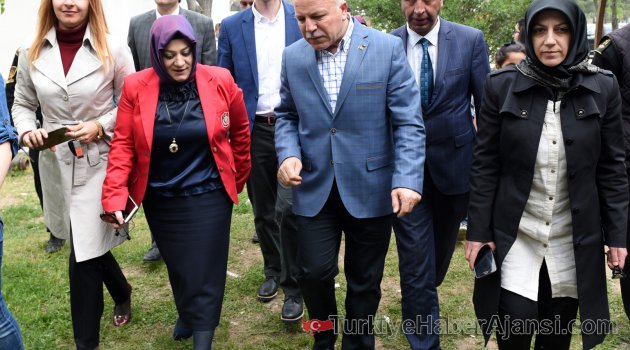 Sekmen: 'Ak Teşkilatlar Birlik ve Beraberliğin Adıdır'