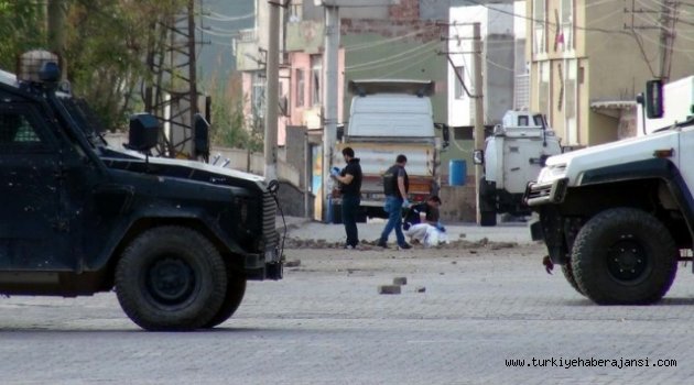 Şırnak'ta Vatandaşlar, Polisi Ölümden Kurtardı