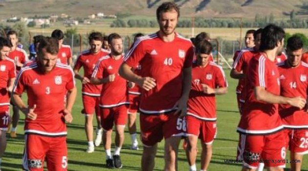Sivasspor Yeni Sezon Hazırlıklarına Başladı