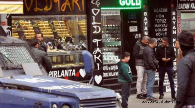 Sultangazi'de Pompalı Tüfekli Kuyumcu Soygunu