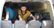 13 Kişilik Araçtan 38 Mülteci Çıktı