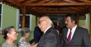 Bakan Avcı Öğretmen Huzurevi'ni Ziyaret Etti