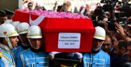 Süleyman Demirel Toprağa Verildi