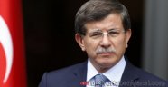 Davutoğlu'nun İlk İşi 'Değiştirmek' Oldu