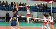 Yıldız Kızlar Balkan Şampiyonası'nda Finaldeyiz