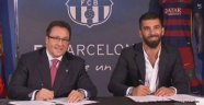 Arda Turan'dan Tarihi İmza!