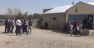 Ağrı'da Korkunç Olay: Köylüler Dışarı Çıkamıyor!