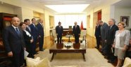 AKP ve CHP Meclis'te Toplandı