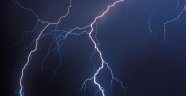 Baba ve Kızın Üzerine Yıldırım Düştü