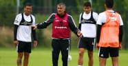 Beşiktaş, Hazırlıklarını Sürdürdü