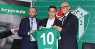 Bursaspor Josue'ye İmzayı Attırdı
