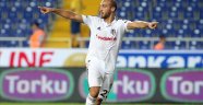 Cenk Tosun Gözünü Trabzon'a Dikti
