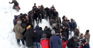Çığ Felaketinde İki Kişinin Cesedine Ulaşıldı
