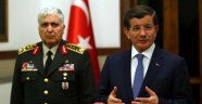 Davutoğlu İle Özel'den 2 Buçuk Saatlik Görüşme