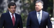 Davutoğlu'ndan Sever'in Kitabına İlk Yorum