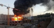 Esenyurt'ta Depo İnşaatı Alanında Yangın