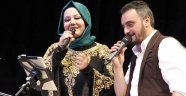 Eşini, 'Başka Erkeklere Sürtünmekle' Suçladı