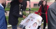 Hendek'te CHP'nin Standına Saldırı