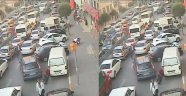 İstanbul'da Kırmızı Işıkta Silahlı Çatışma!