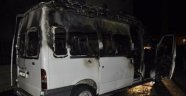 Kahta'da Park Halindeki Minibüs Yandı