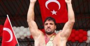Kırkpınar Başpehlivanlığını Recep Kara Kazandı