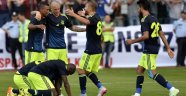 Nani İlk Maçında Frikikten Avladı!
