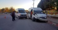 Öğrenci Servisi Kaza Yaptı: 7 Yaralı